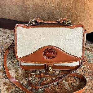 Dooney & Bourke All-Weather Carrier Shoulder/Cross-Body Bag In Cream/British Tan